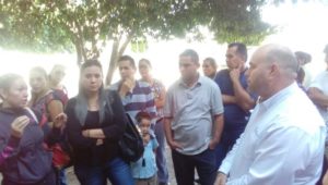 Padres de familia solicitaron a la Secretaría de Educación y Cultura atender el caso.