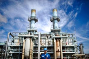 “Tesoro” consiguió un contrato por tres años para utilizar hasta 20% de la capacidad de almacenamiento y poliductos de traslado de combustible en Baja California y en Sonora.