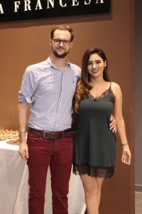 Matthieu Cauret y Alejandra García, hace tres semanas inauguraron “París-Brest”, una pastelería con el auténtico sabor francés