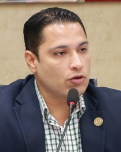 Diputado Omar Gillén, de la comisión de Justicia y Derechos Humanos, analizarán finanzas de la CEDH.