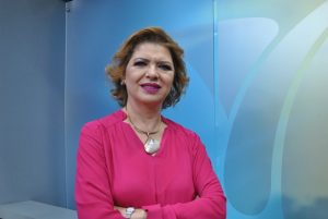 Soledad Durazo, desde hace doce años conduce el noticiero estelar en TV Azteca Sonora.