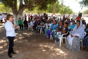 En recorridos por la entidad, Margarita Ibarra está en contacto y atendiendo a familias en situación vulnerable.