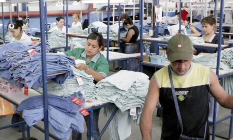 Al cierre de septiembre 2022, el salario base de cotización promedio de empleos afiliados al IMSS alcanzó un monto de $480.7.