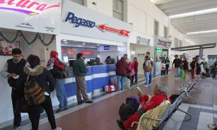 Desde hace dos meses incrementó la afluencia de migrantes con destino a Nogales o Tijuana para cruzar a Estados Unidos