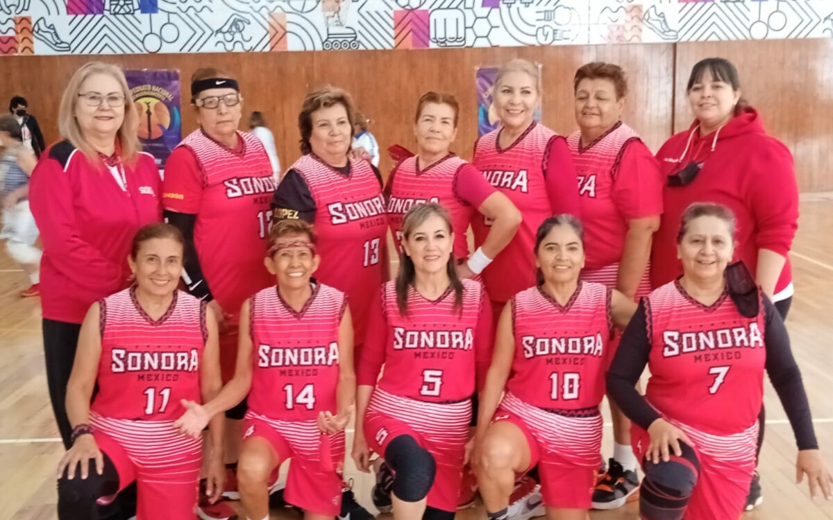 Las damas del equipo sonorense lograron el segundo lugar en el Torneo Nacional “Maxibasquet”.