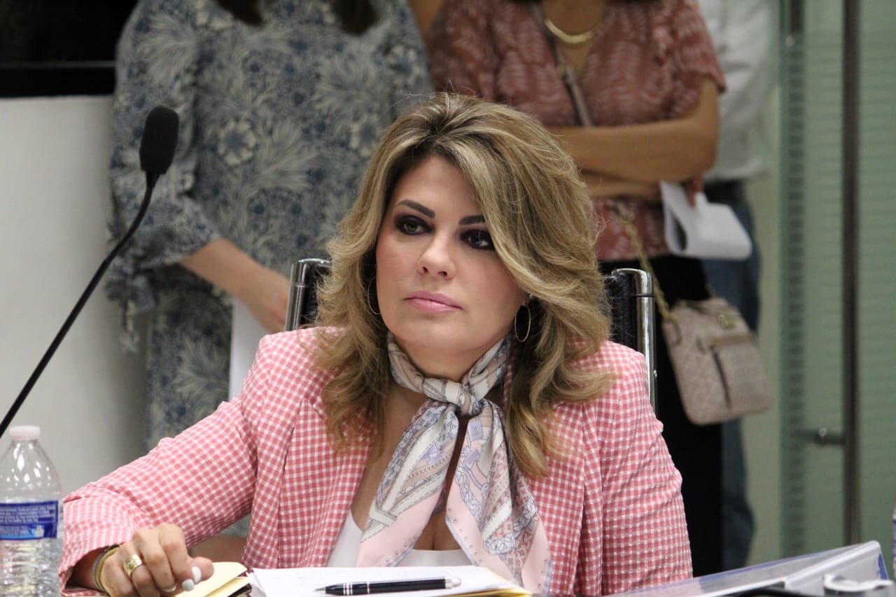Alejandra López
