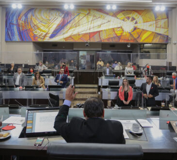 Más de $60 mil pesos ha erogado el Congreso del Estado para la compra de café y galletas para los diputados locales