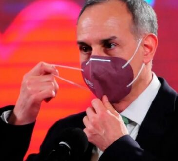 Manifestó que en este momento, ante el bajo número de contagios y fallecimientos, ya no es "imprescindible" el cubrebocas.