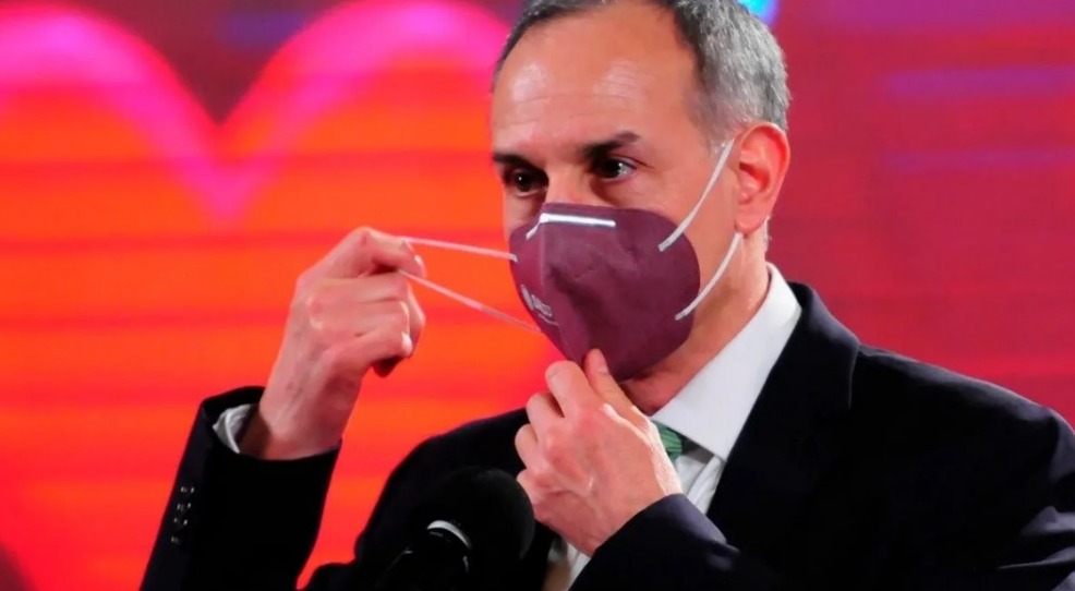 Manifestó que en este momento, ante el bajo número de contagios y fallecimientos, ya no es "imprescindible" el cubrebocas.