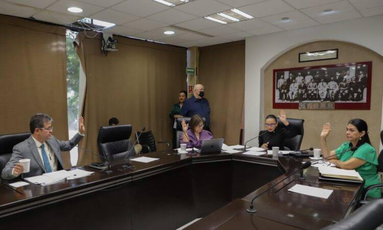 Finalmente fueron un total de cuatro organismos del gobierno del Estado y un total de 17 municipios los que reprobaron en Cuenta Pública