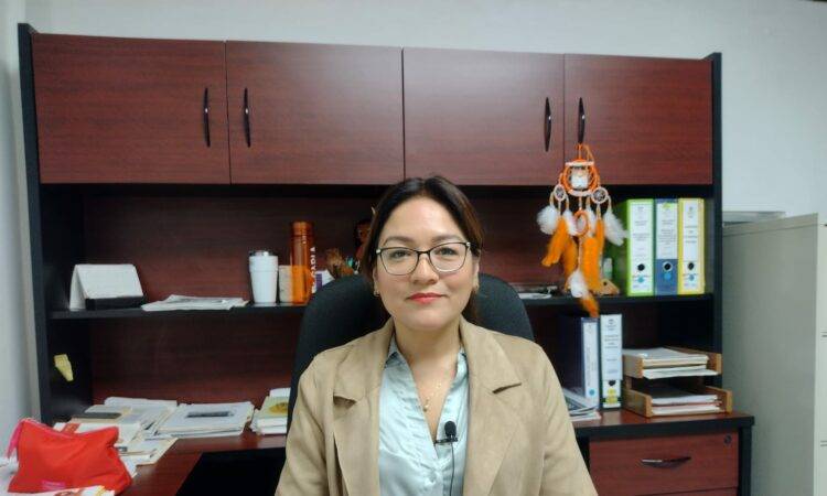 Carla Neudert Córdova.