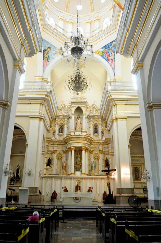 Álvaro Obregón Tapia, sus cenizas están en la Catedral de Hermosillo.