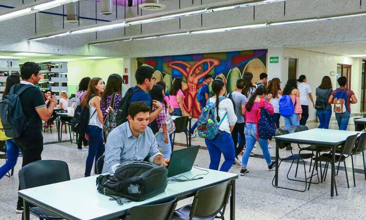 Gobernador Alfonso Durazo envió iniciativa para reformar la Ley de la Unison.