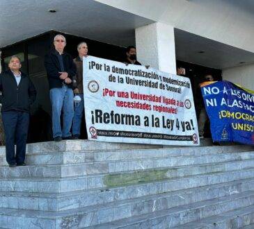 Maestros de la UNISON se pronuncian por gratuidad en Ley 4