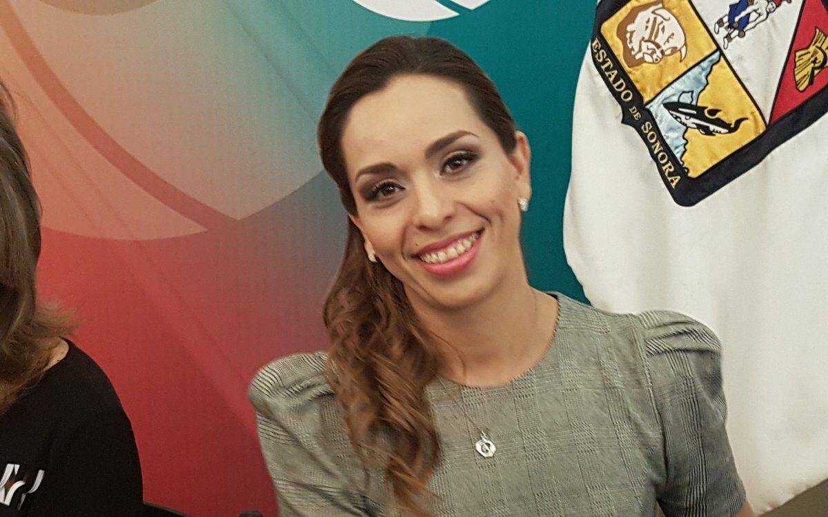 Alejandra Santiago Sainz, directora general de la UNIPAF.