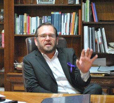 El Presidente del IEEyPC, Nery Ruiz, asegura que por el momento las afectaciones son directas al INE, pero en lo local les frena los trabajos previos y planeación de las elecciones