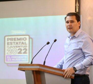 Pese a que Karem sea hermana de funcionaria. Detalló que se trata de una facultad avalada por la ley, cuya última palabra es del Congreso del Estado