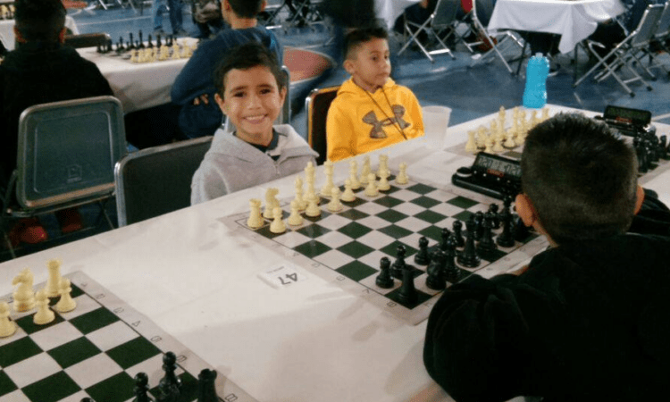 Jesús Alejandro Plascencia Moreno es campeón del deporte ciencia