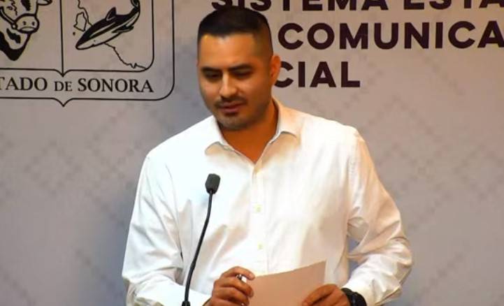 Manuel Cañez Martínez. El director del Instituto de Becas y Crédito Educativo