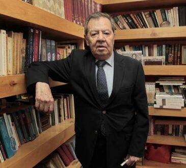 Fue uno de los más fervientes promotores de la reforma del Estado. Logró pactar con diversas fuerzas políticas los apoyos necesarios para llevar a cabo importantes reformas