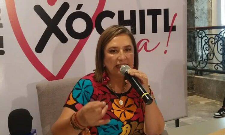 Dijo que conoce al fiscal Alejandro Gertz Manero, que fue compañera de gabinete de él y confía en que actuará conforme a derecho en este caso