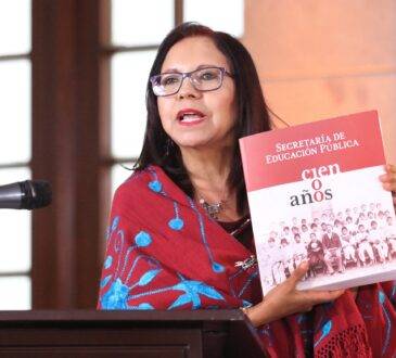 Leticia Ramírez, titular de la SEP.