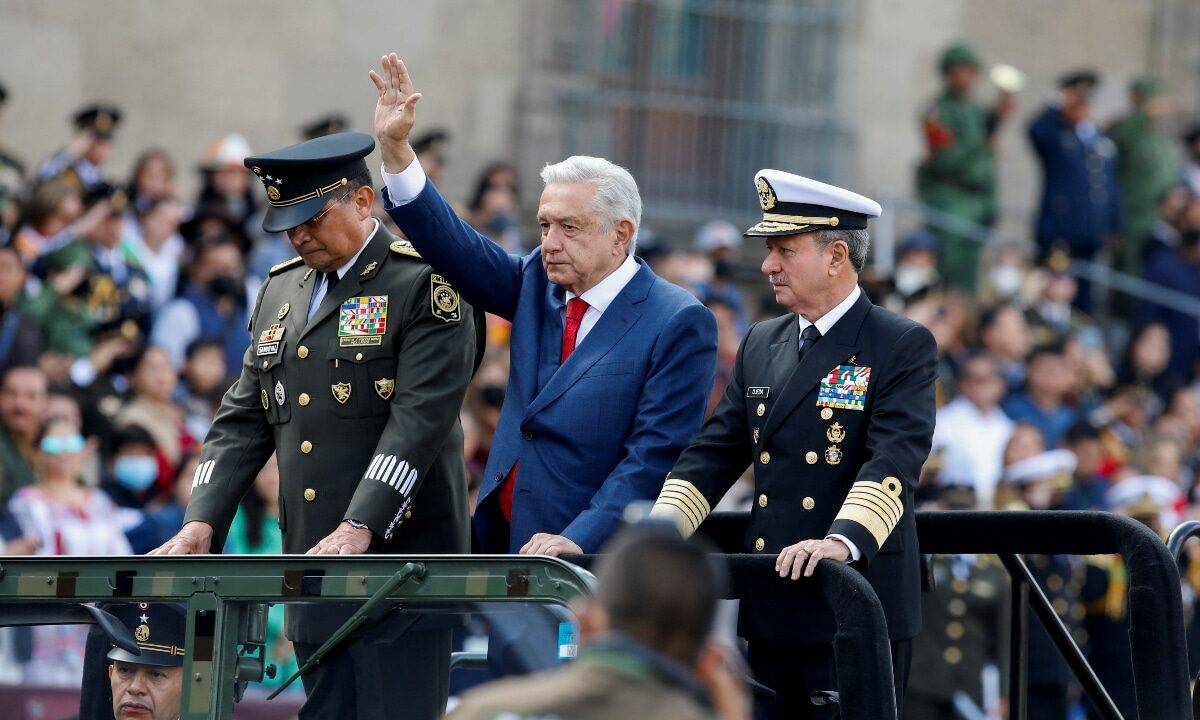 Andrés Manuel López Obrador, en el desfile del 16 de septiembre