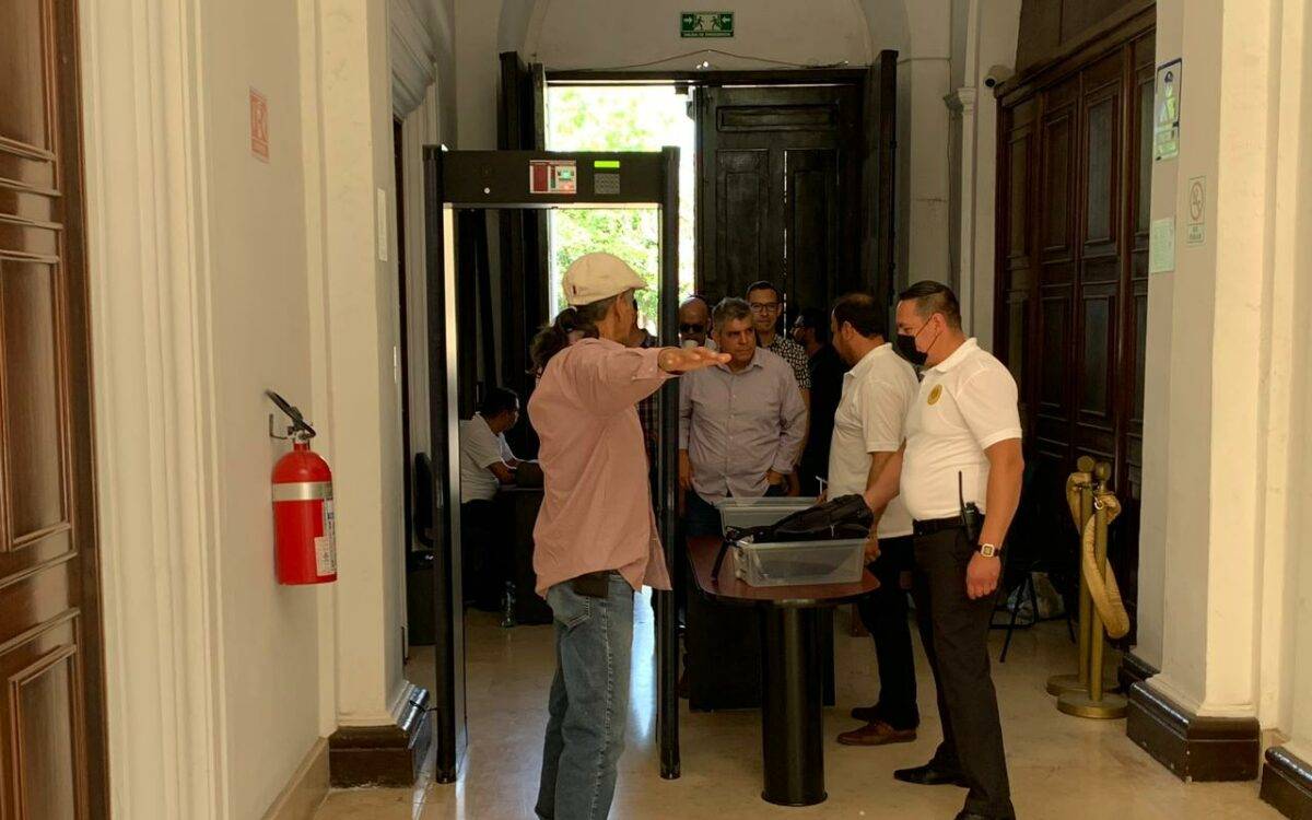 El Gobierno de Sonora este año contrató a una empresa privada para reforzar medidas de vigilancia en el edificio público    