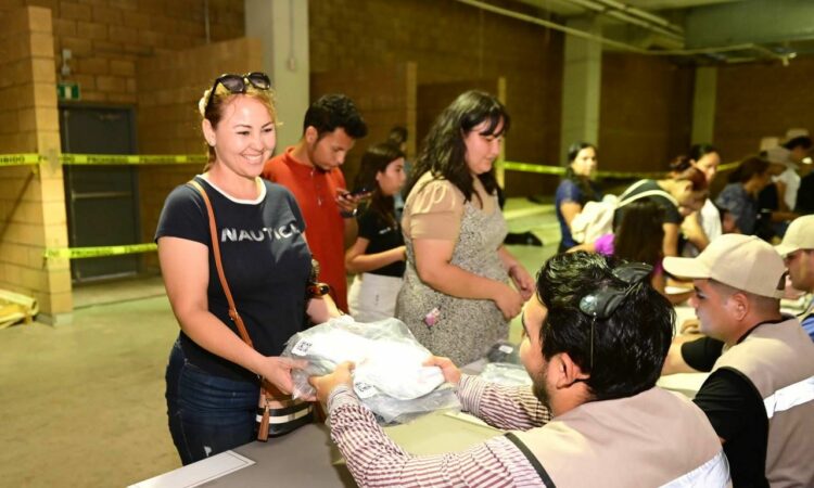 Concluyó la primera etapa de entrega de Uniformes Escolares; aseguran que ya tienen preparada la logística de distribución en Hermosillo