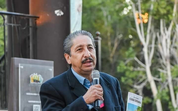 La tertulia itinerante es un proyecto del escritor Manuel Cuen Gamboa que presentó al Instituto Sonorense de Cultura para la caravana cultural