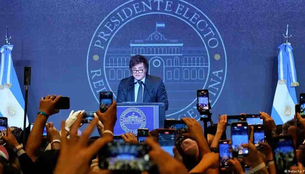 Javier Milei con poco menos de 3 años de carrera política, se coloca en este momento como una de las principales fichas de la nueva derecha