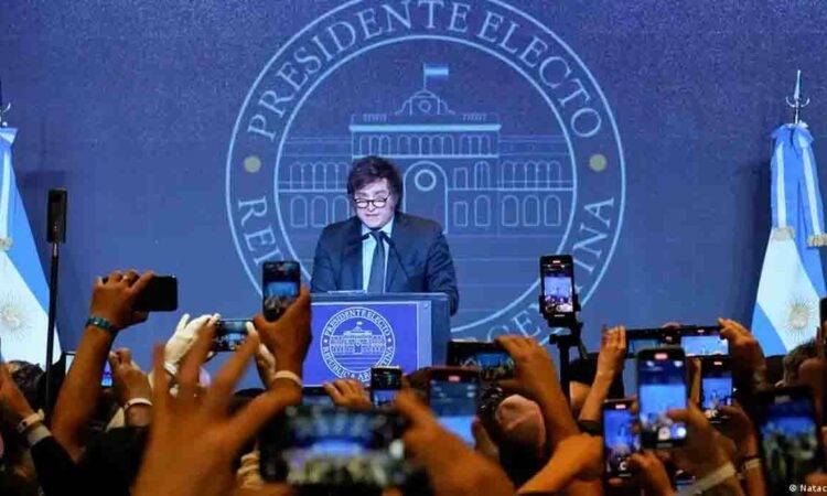 Javier Milei con poco menos de 3 años de carrera política, se coloca en este momento como una de las principales fichas de la nueva derecha