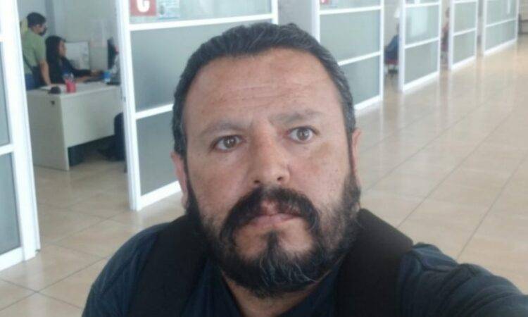 La madrugada de este jueves 16 de noviembre, fue asesinado a balazos el fotoperiodista Ismael Villagómez Tapia en Ciudad Juárez, Chihuahua.