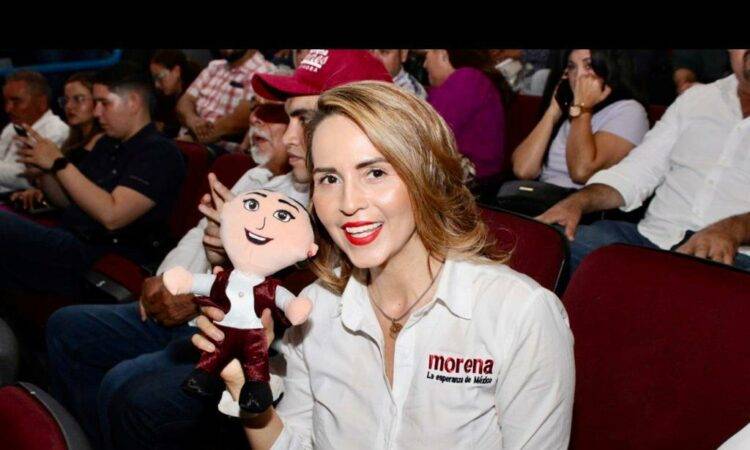 “Hay mucho camino por recorrer y trabajo por hacer. Una labor que necesita y demanda de la esencia femenina, del fuerte compromiso de la mujer”