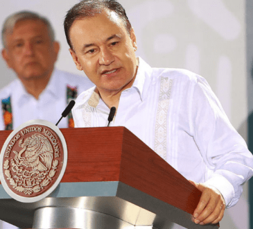 Gómez Reyna, único sonorense en la primera línea de una campaña presidencial // México “surrealista”, degradación social y política