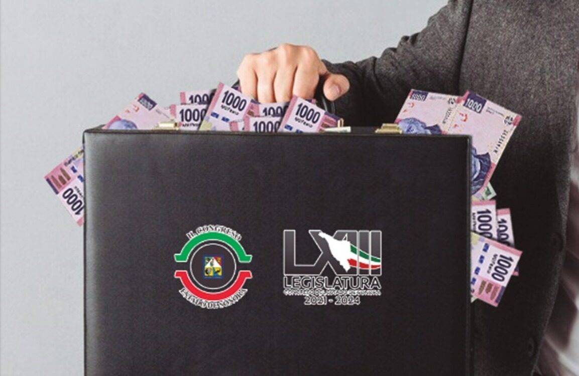 Durante este final de año, los 33 diputados locales recibirán un monto total 350 mil pesos en remuneraciones, un súper aguinaldo cercano de 200 mil pesos