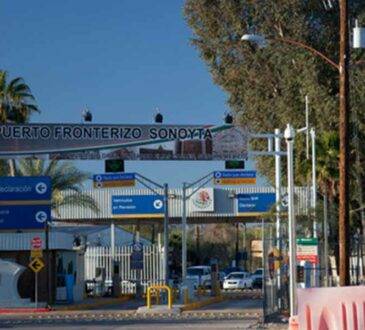 El cierre de la puerta de entrada o “garita” de Lukeville ya está golpeando a la economía de Puerto Peñasco.