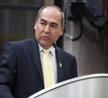 Carlos Navarro, representante del partido del Sol Azteca ante el IEEyPC explica las tensiones políticas previo al acuerdo para establecer la coalición “Fuerza y Corazón por Sonora”.