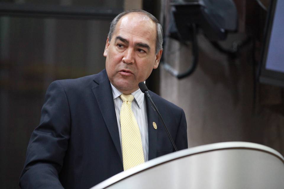 Carlos Navarro, representante del partido del Sol Azteca ante el IEEyPC explica las tensiones políticas previo al acuerdo para establecer la coalición “Fuerza y Corazón por Sonora”.