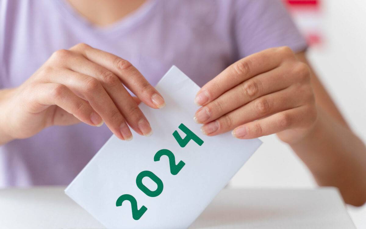 ¿Qué estará pasando con Morena en la presente circunstancia que no puede estar sin dejar de jalar para su causa a ex priistas y panistas?