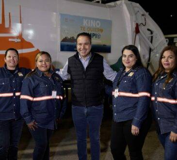 En el Día del Recolector de Basura, Astiazarán Gutiérrez reconoció a quienes se dedican a esta noble labor y compartió con ellos un desayuno