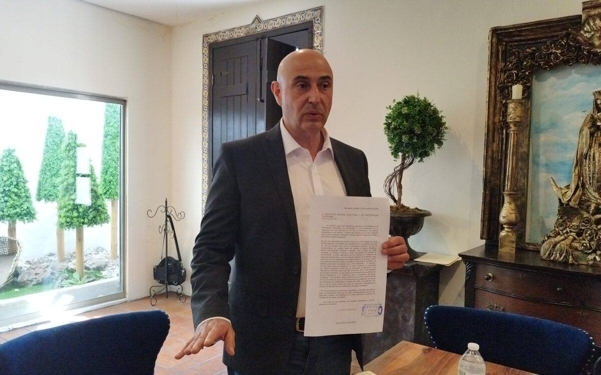 El abogado José Isasi Siqueiros buscar convertirse en el primer candidato independiente en Hermosillo, pero el camino ha sido difícil y lleno de obstáculos