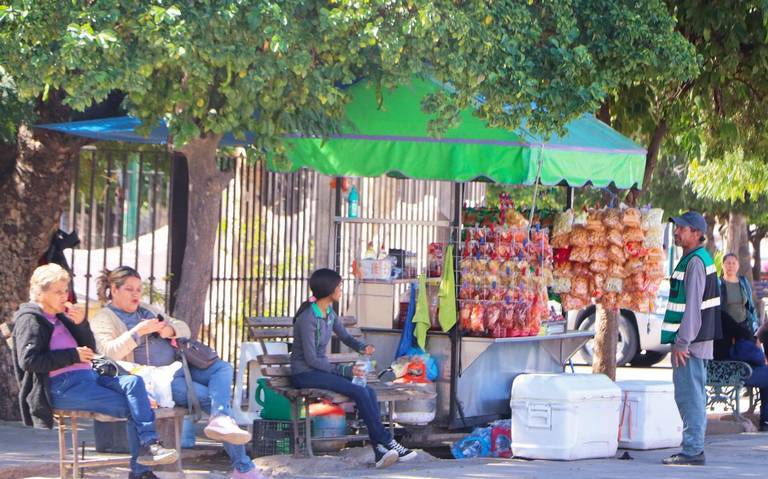 Por lo que un 41.2% de la población mayor a 15 años que ya tiene un trabajo, es decir, que cuatro de cada 10 sonorenses que trabajan lo hacen sin prestaciones ni seguridad social
