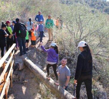 Hace cinco años, Alexa y su familia comenzaron a promover actividades de educación ambiental en el área natural protegida; organizan recorridos guiados y este fin de semana tendrán un Festival del Papalote 