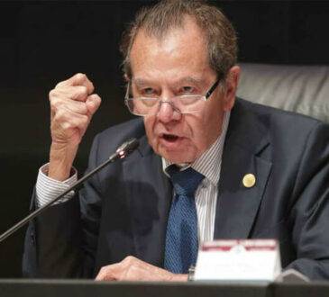 Porfirio Muñoz Ledo interrumpió informe de Miguel de la Madrid.