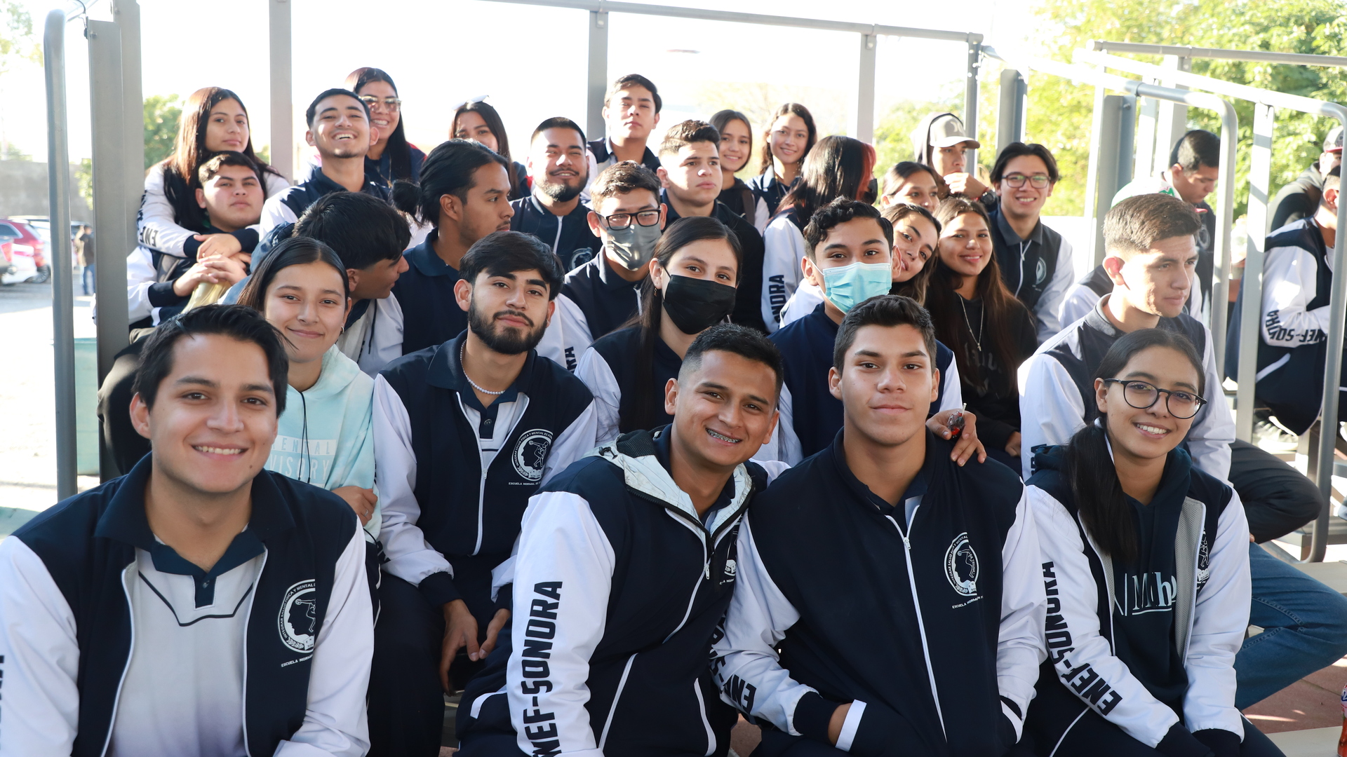 Estudiantes promueven los beneficios de realizar actividad física y deporte