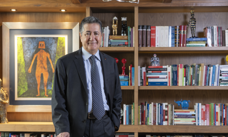 Lic. Víctor Olea Peláez, presidente de la Barra Mexicana Colegio de Abogados.