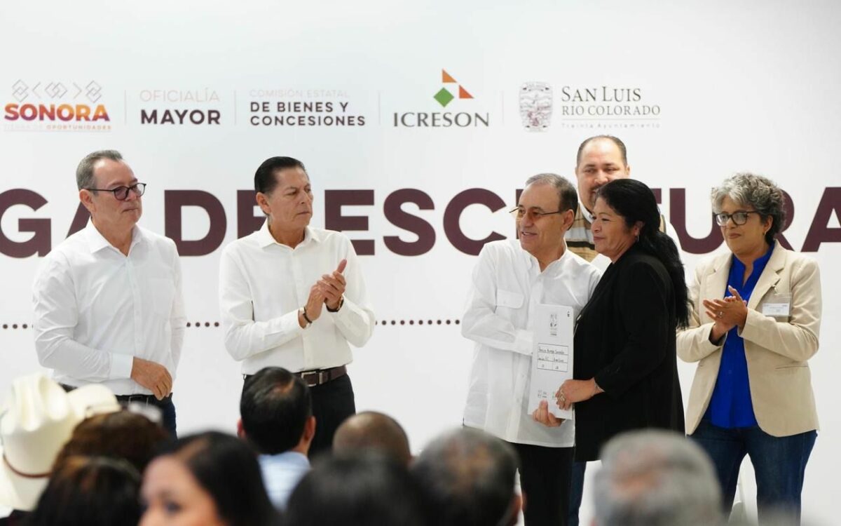 Brindan certeza jurídica a 200 familias sanluisinas.