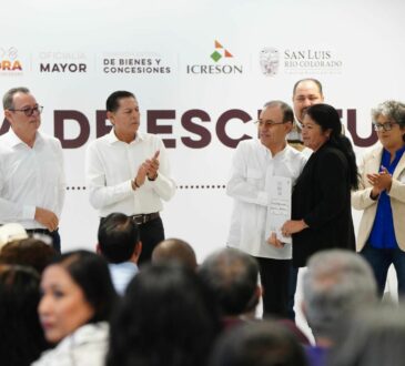 Brindan certeza jurídica a 200 familias sanluisinas.