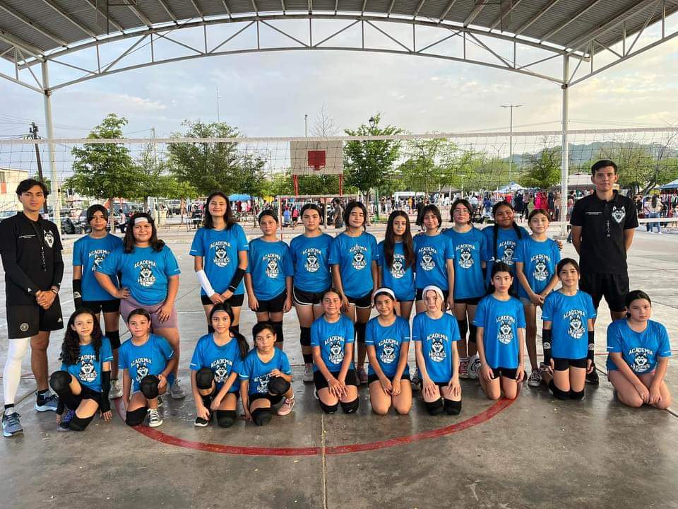 Parte del grupo de niñas de las “Wasquis” de la Colonia Nuevo Hermosillo.